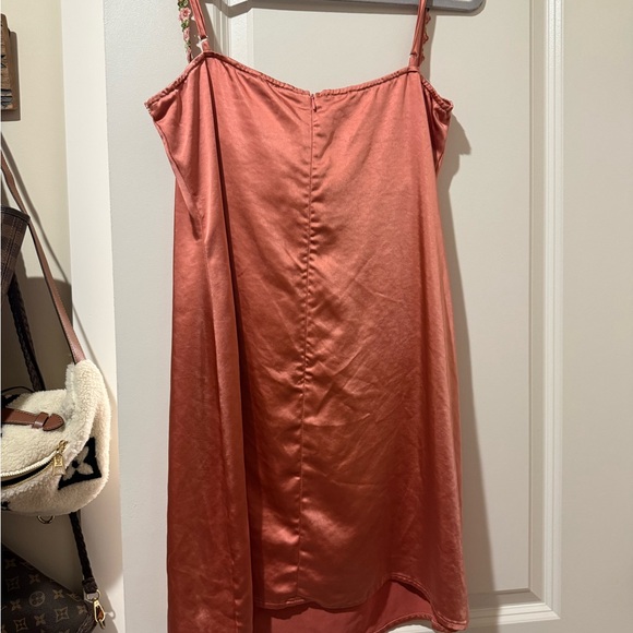 Princess Polly Coral Satin Slip Dress with Green Floral Embroidery - Picture 2 of 3